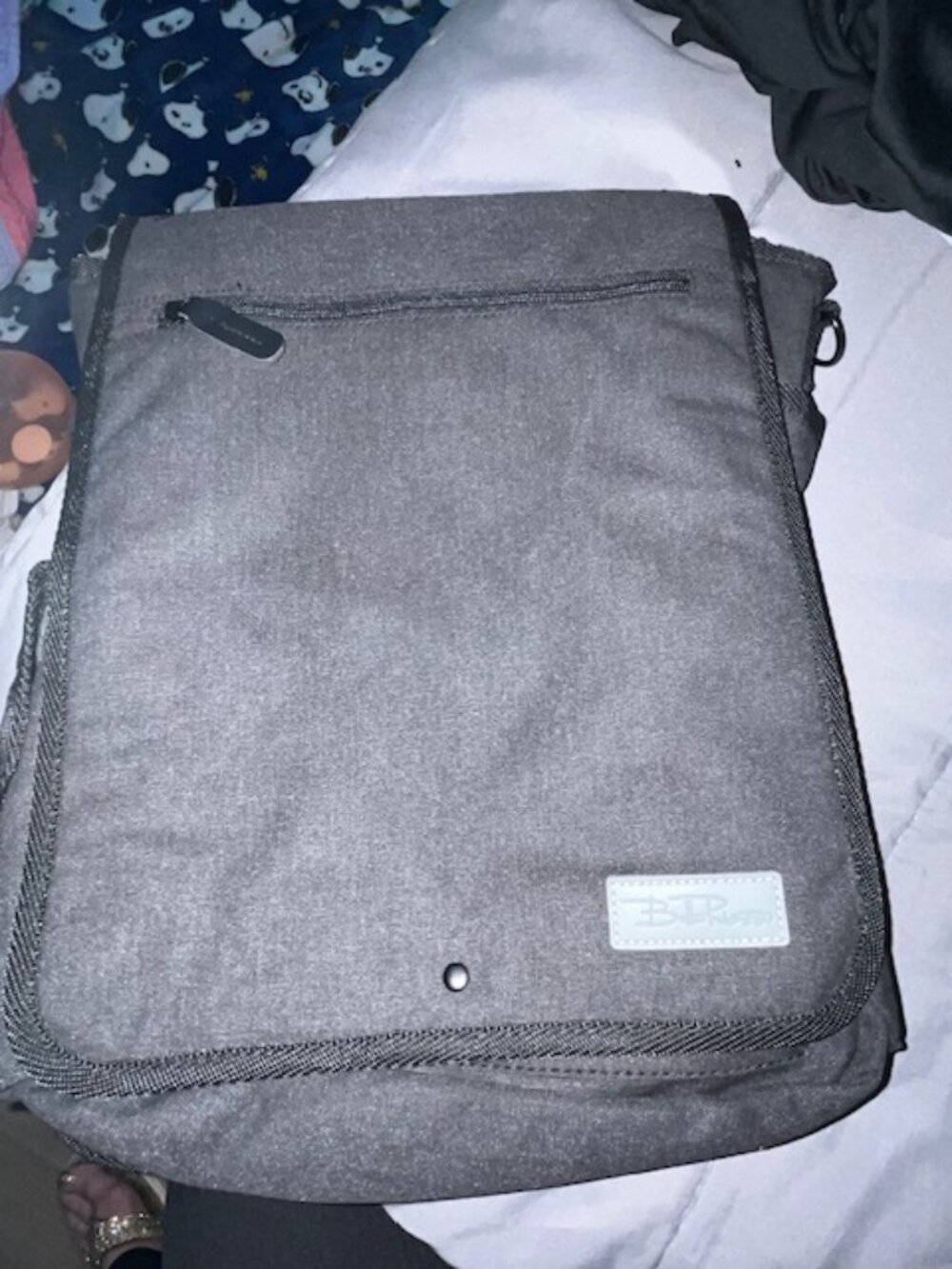 Bella Russo Canvas Messenger Bag